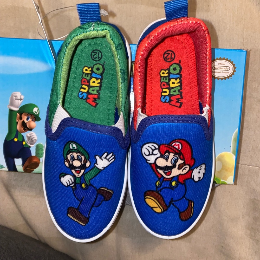 Kids mario shoes👟